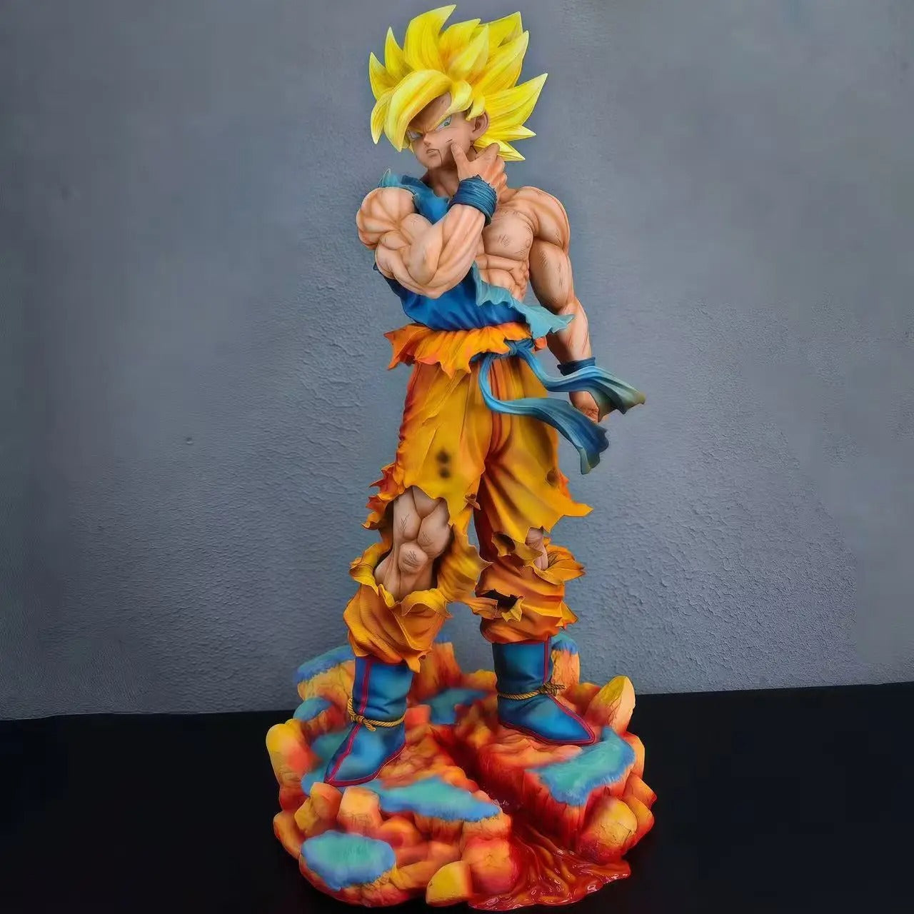 Figurine Son Goku Dragon Ball Z – Super Saiyan – Statue PVC 38 cm – Collector avec Base