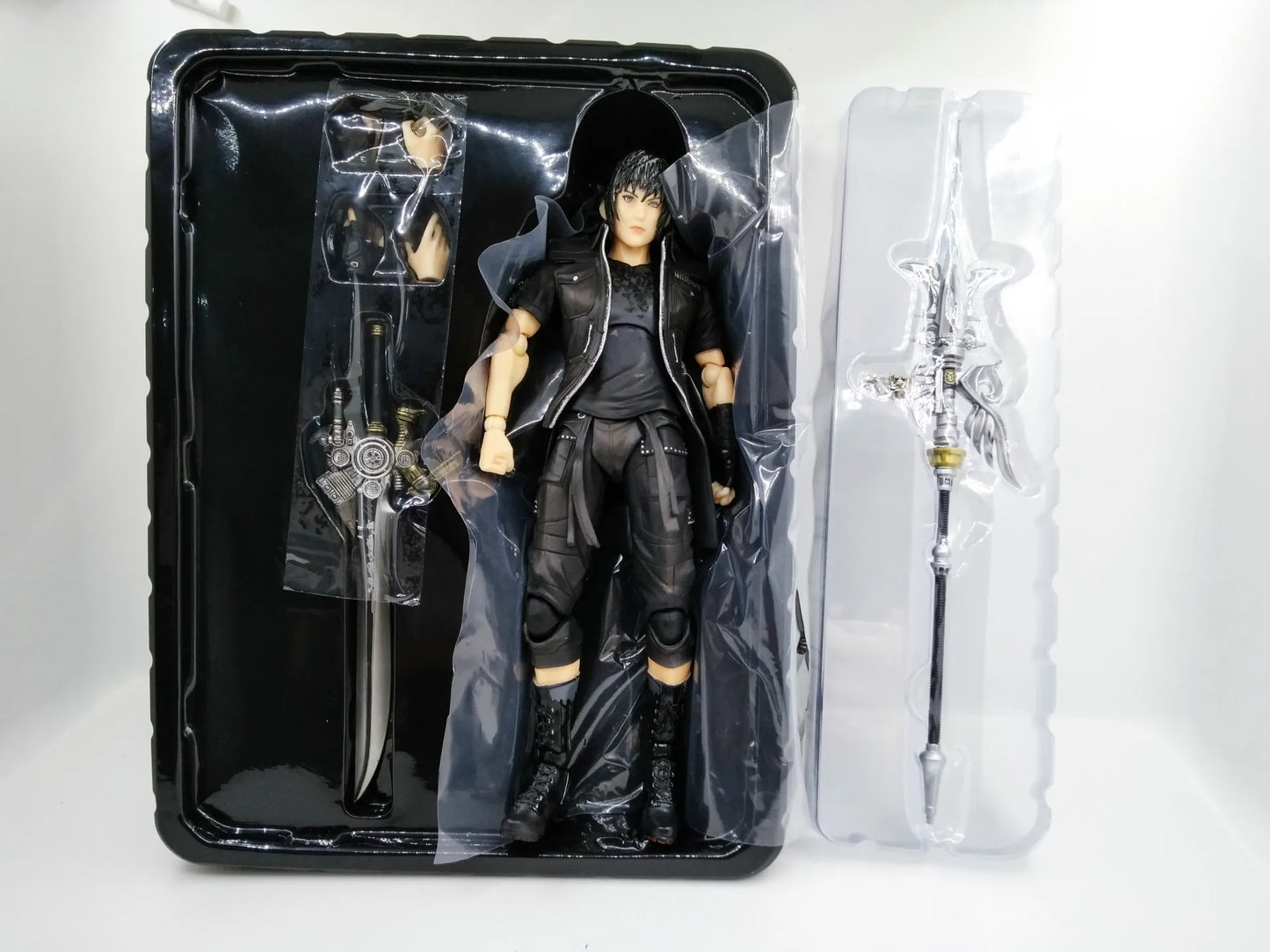 PLAY ARTS Figure XV Noctis Lucis Caelum Action Figure Model Toys Joint Movable Doll Bookshelf Ornament